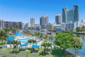 200 Leslie Dr, Hallandale Beach, FL 33009, Sold 10/27/21