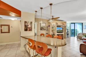 200 Leslie Dr, Hallandale Beach, FL 33009, Sold 10/27/21