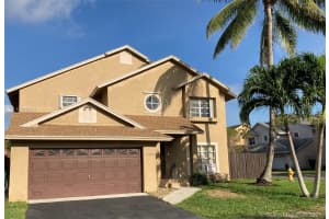 19180 NW 78th Ave, Hialeah, FL 33015, Sold 07/07/21