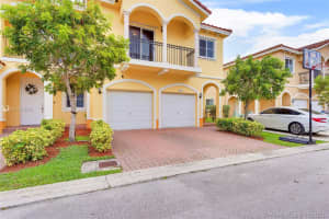 7116 SW 166th Pl, Miami, FL 33193, Sold 08/02/21