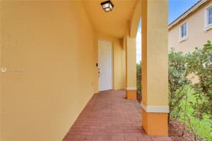 7116 SW 166th Pl, Miami, FL 33193, Sold 08/02/21