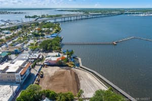 41 SW Seminole St #408, Stuart, FL 34994, Sold 07/31/23