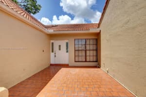 2024 Maplewood Way, Coral Springs, FL 33071, Sold 10/20/21