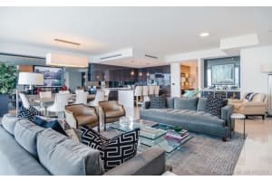 3250 NE 188th St, Aventura, FL 33180, Sold 12/06/21
