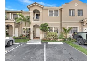 16617 NW 70th Ave, Hialeah, FL 33014, Sold 09/20/21