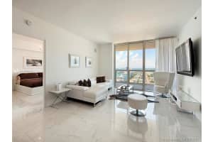 450 Alton Rd, Miami Beach, FL 33139, Sold 11/04/21