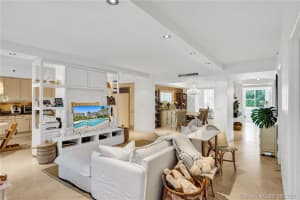 791 Crandon Blvd, Key Biscayne, FL 33149, Sold 09/30/21