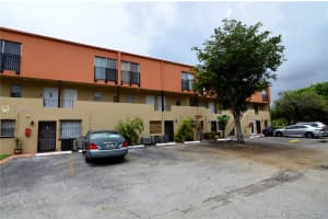 231 NW 109th Ave, Miami, FL 33172, Sold 08/16/21