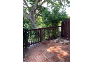 15495 SW 74th Cir Ct, Miami, FL 33193, Sold 10/01/21