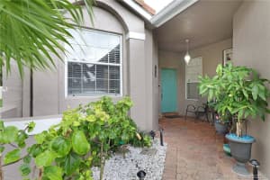 7600 S Aragon Blvd, Sunrise, FL 33322, Sold 07/15/21