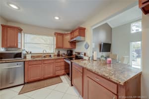 7506 NW 33rd St, Lauderhill, FL 33319, Sold 08/31/21