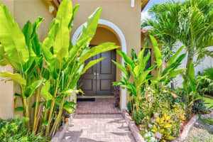 4914 NW 48 Ln, Lauderhill, FL 33319, Sold 08/12/21