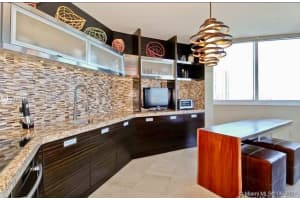 500 South Pointe Dr, Miami Beach, FL 33139, Sold 10/13/21