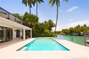 1611 W 24th St, Miami Beach, FL 33140, Sold 10/01/21