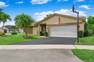 9435 NW 46th St, Sunrise, FL 33351, Sold 07/29/21