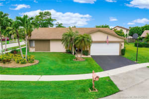 9435 NW 46th St, Sunrise, FL 33351, Sold 07/29/21