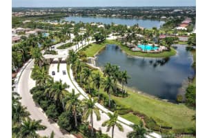 18630 SW 7th St, Pembroke Pines, FL 33029, Sold 07/21/21
