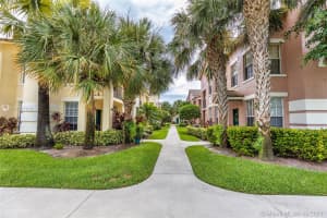 1310 Belmont Pl, Boynton Beach, FL 33436, Sold 08/02/21