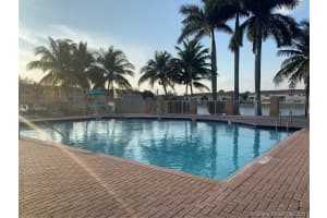 11613 NW 78th St, Medley, FL 33178, Sold 11/01/21