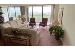 20225 NE 34th Ct, Miami, FL 33180, Sold 10/15/21
