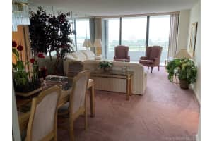 20225 NE 34th Ct, Miami, FL 33180, Sold 10/15/21