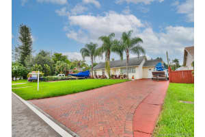 4840 NW 77th Ct, Pompano Beach, FL 33073, Sold 09/14/21