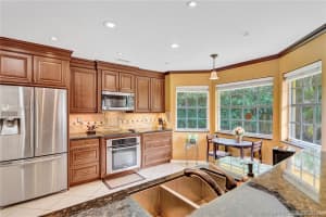 15819 SW 99th St, Miami, FL 33196, Sold 07/30/21