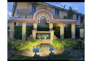8210 NW 10th St, Miami, FL 33126, Sold 10/12/21