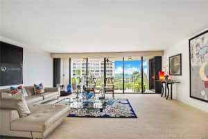 2 Grove Isle Dr B307, Miami, FL 33133, Sold 10/12/21