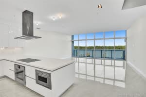 2830 N Ocean Dr, Hollywood, FL 33019, Sold 10/14/21