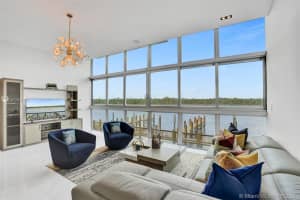 2880 N Ocean Dr, Hollywood, FL 33019, Sold 02/15/22