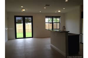 850 NW 99th Ave, Doral, FL 33172, Sold 08/13/21