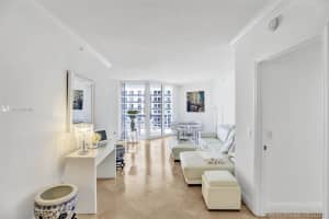 4779 Collins Ave, Miami Beach, FL 33140, Sold 11/22/21