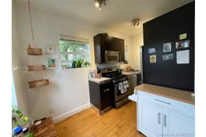 4812 Pine Tree Dr, Miami Beach, FL 33140, Sold 04/13/22