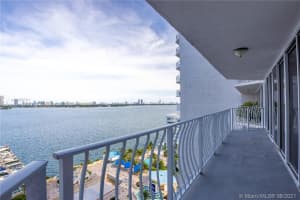 7601 E Treasure Dr, North Bay Village, FL 33141, Sold 12/27/21