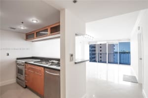 7601 E Treasure Dr, North Bay Village, FL 33141, Sold 12/27/21