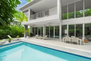 5480 SW 80th St, Miami, FL 33143, Sold 09/17/21
