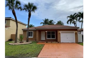 9114 NW 193rd St, Hialeah, FL 33018, Sold 10/01/21