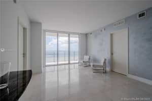 3301, 1300 Brickell Bay Dr #3505, Miami, FL 33131, Sold 10/28/21
