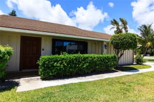 372 NW 35th Pl, Boca Raton, FL 33431, Sold 08/03/21
