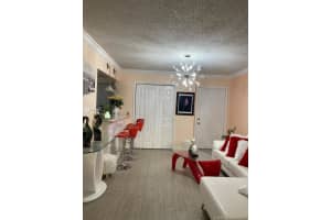 9120 Fontainebleau Blvd, Miami, FL 33172, Sold 07/27/21