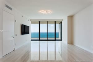 18975 Collins Ave, Sunny Isles Beach, FL 33160, Sold 02/15/22
