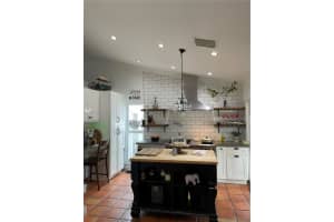 10120 NW 21st Ct, Pembroke Pines, FL 33026, Sold 08/05/21