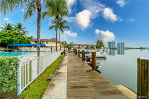 2821 NE 163rd St #5o, Miami, FL 33160, Sold 10/18/21