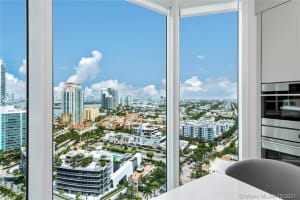 500 South Pointe Dr, Miami Beach, FL 33139, Sold 10/01/21