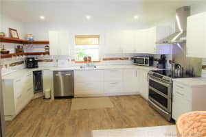 7013 NW 101st Ave, Tamarac, FL 33321, Sold 08/11/21