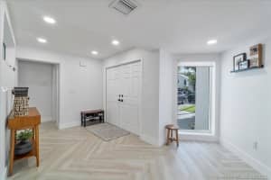 20261 W Oak Haven Cir, Miami, FL 33179, Sold 08/16/21