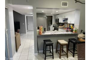 864 W 39th Pl, Hialeah, FL 33012, Sold 08/13/21