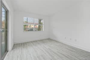 7114 NW 169th St, Hialeah, FL 33015, Sold 08/05/21