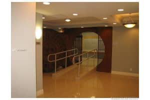 111 E Flagler St, Miami, FL 33131, Sold 12/20/21